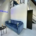 Apartahotel Neon