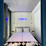 Aparthotel Neon Zoppot