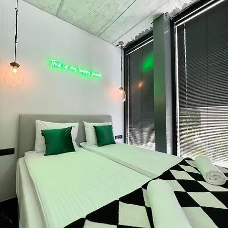 Aparthotel Neon Zoppot