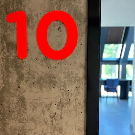 Aparthotel Neon Zoppot