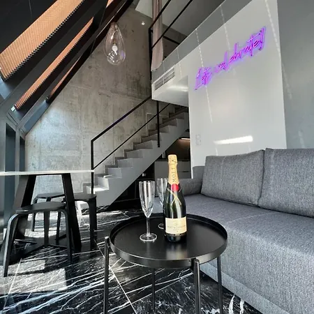 Neon Lejlighedshotel Sopot