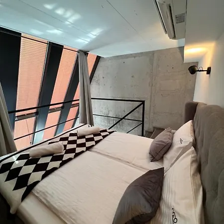 Apart Otel Neon 3*
