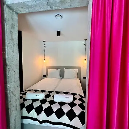 Lejlighedshotel Neon 3*