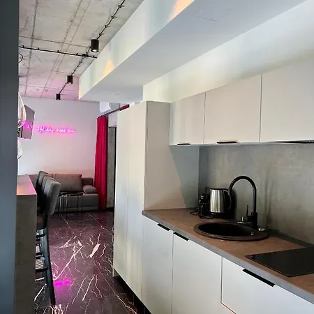 Aparthotel Neon Zoppot