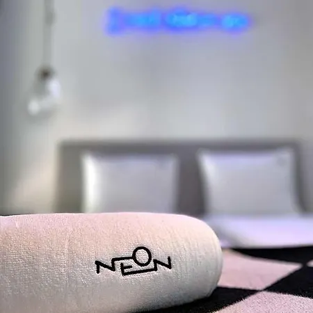 아파트호텔 Neon 3*